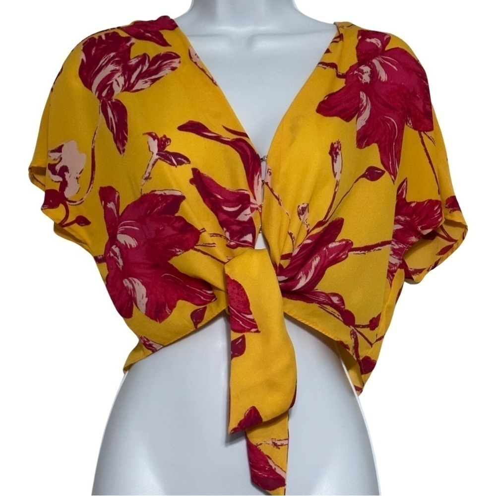 Color me Courtney cropped tie waist size 2